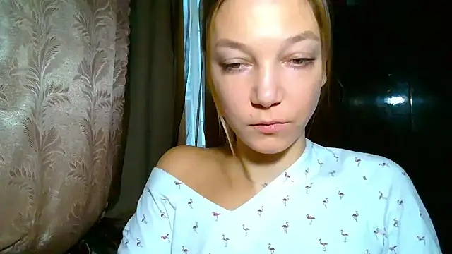 EmillyPlay online show from 12-01-25, 06:47