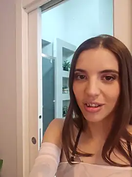 licoricepizza online show from 10-19-25, 02:09