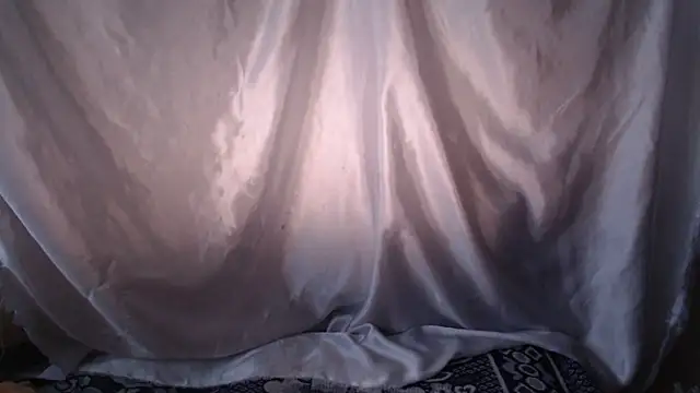 Burberrry  online show from 05-17-26, 02:55