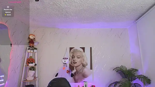 SALOOMEE   online show from 03-12-26, 11:25