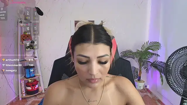 SALOOMEE   online show from 05-11-26, 04:04