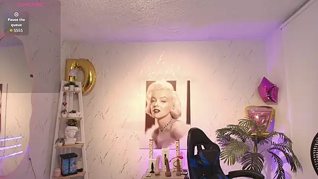 SALOOMEE   online show from 09-29-25, 10:54