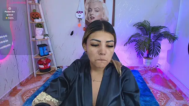 SALOOMEE   online show from 12-16-25, 11:14