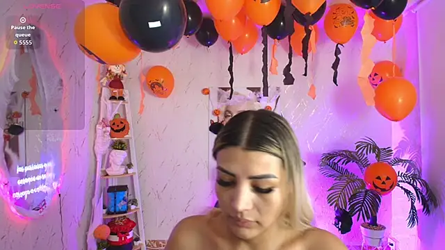 SALOOMEE   online show from 10-18-25, 09:22