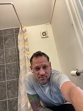 Snapshot of Yourhotboy_42 chatting on 10-05-25, 11:56 Yourhotboy 42 online show from 10-05-25, 11:56