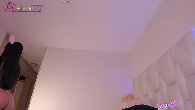 giselle js online show from 05-26-26, 04:05