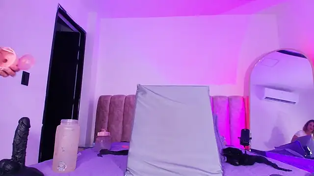 diane di online show from 11-29-25, 07:14