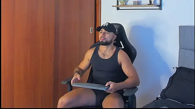 ethaanjones online show from 10-02-25, 07:39