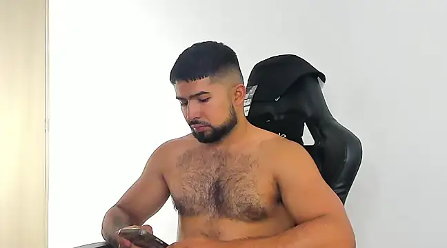 ethaanjones online show from 12-04-24, 09:40