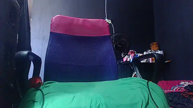 Snapshot of jarley_joker3 chatting on 02-26-26, 02:39 jarley joker3 online show from 02-26-26, 02:39