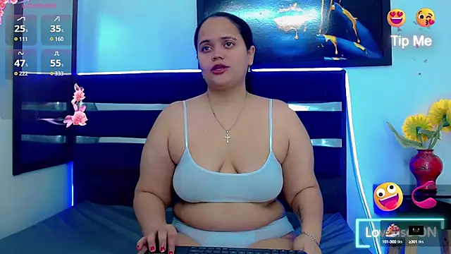 brunnette hot online show from 09-26-25, 10:33