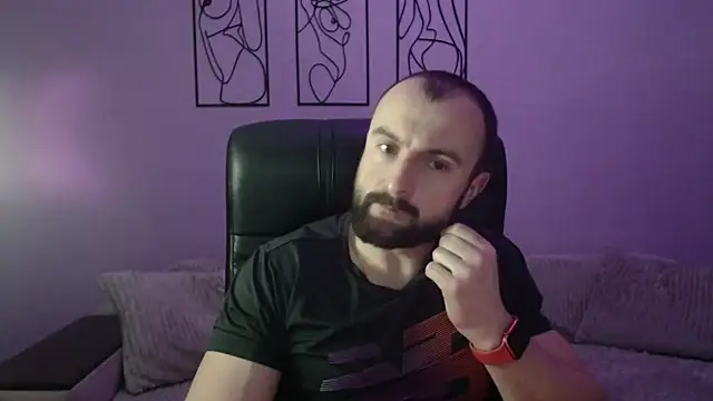 brindlefly6969 online show from 12-19-25, 01:46