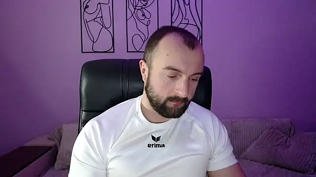 Snapshot of brindlefly6969 chatting on 01-16-26, 11:36 brindlefly6969 online show from 01-16-26, 11:36