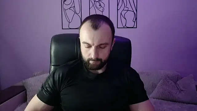 Snapshot of brindlefly6969 chatting on 02-16-26, 12:04 brindlefly6969 online show from 02-16-26, 12:04