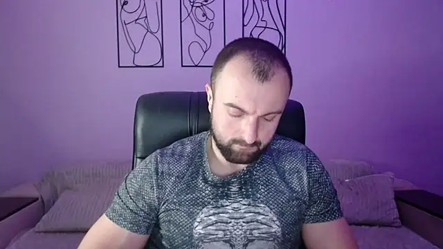 Snapshot of brindlefly6969 chatting on 02-10-26, 12:15 brindlefly6969 online show from 02-10-26, 12:15