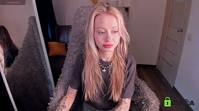 MalenaErnman online show from 02-06-26, 10:44