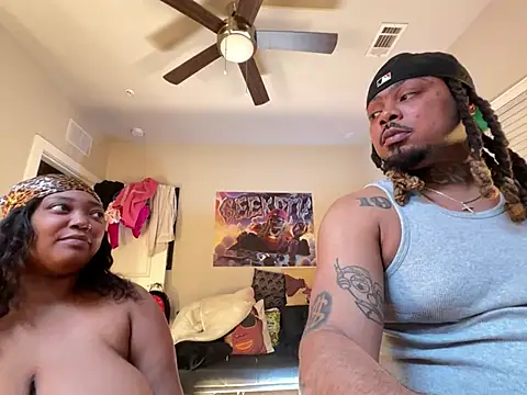 4EVAGLACIERS online show from 02-17-26, 06:11