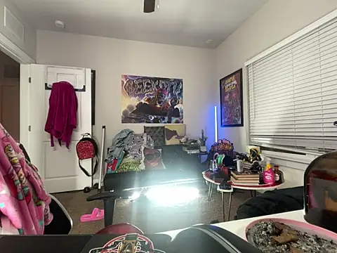 4EVAGLACIERS online show from 02-21-26, 06:48