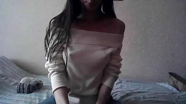 Snapshot of ElizaSwon chatting on 05-03-26, 03:26 ElizaSwon online show from 05-03-26, 03:26
