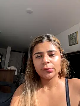 pamell col online show from 10-22-25, 01:43