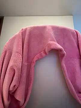 pamell col online show from 03-06-26, 07:42