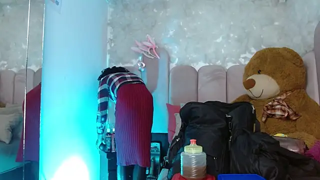 puca ebony online show from 11-03-25, 12:31