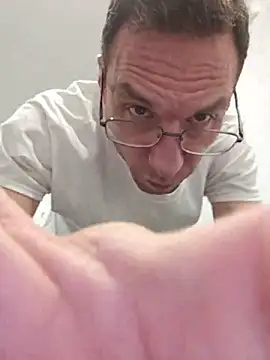 Iliketocooksquirt25 online show from 05-30-26, 07:47