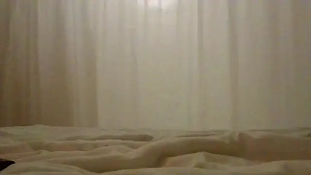 Snapshot of SallyCumLaude chatting on 03-04-25, 06:58 SallyCumLaude online show from 03-04-25, 06:58