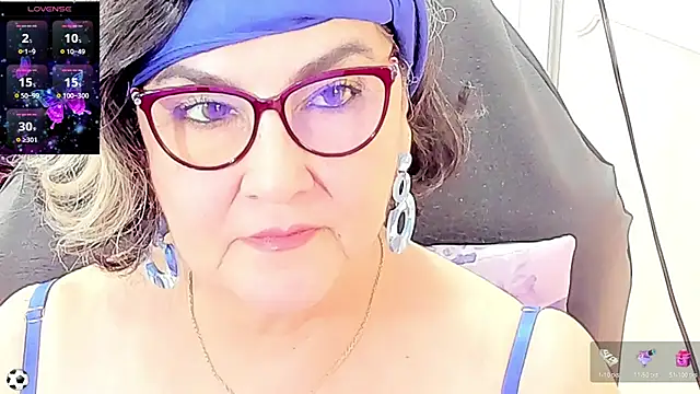 Snapshot of cataleya_mom chatting on 07-15-26, 09:22 cataleya mom online show from 07-15-26, 09:22