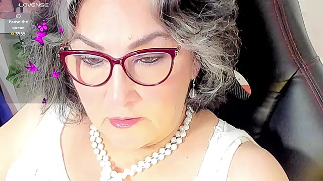 cataleya mom online show from 10-24-25, 11:59