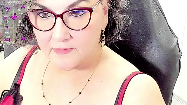 Snapshot of cataleya_mom chatting on 05-06-26, 03:21 cataleya mom online show from 05-06-26, 03:21