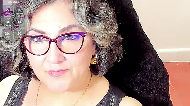 cataleya mom online show from 11-16-25, 05:34