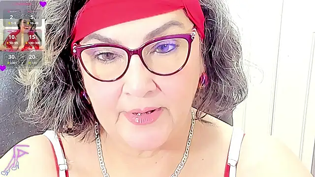 Snapshot of cataleya_mom chatting on 07-22-26, 03:08 cataleya mom online show from 07-22-26, 03:08