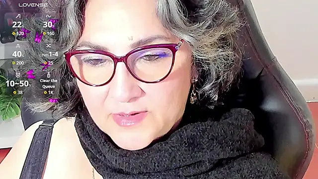 cataleya mom online show from 10-23-25, 10:25