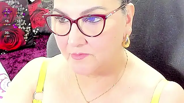 Snapshot of cataleya_mom chatting on 05-20-26, 03:36 cataleya mom online show from 05-20-26, 03:36