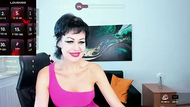 Silvia Wallec online show from 09-21-25, 05:56