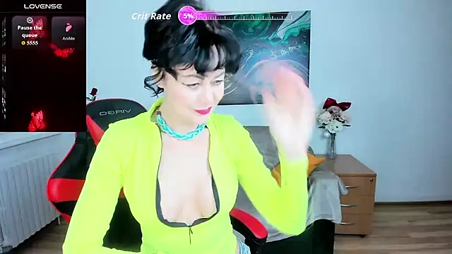 Silvia Wallec online show from 02-07-26, 05:59