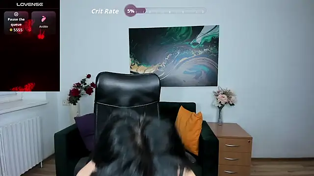 Silvia Wallec online show from 12-20-25, 05:54