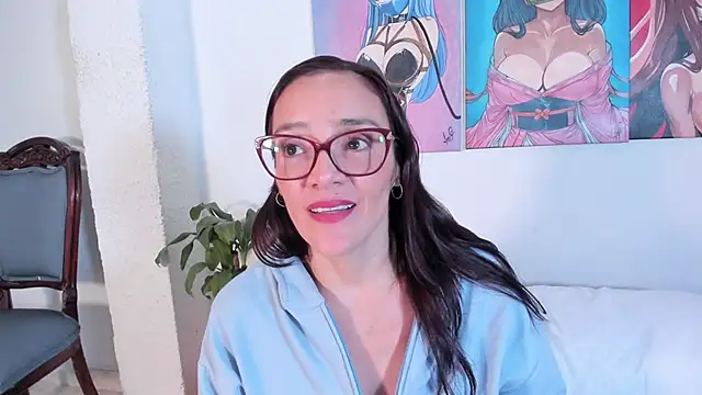 Jessica Herrera  online show from 10-13-25, 08:54