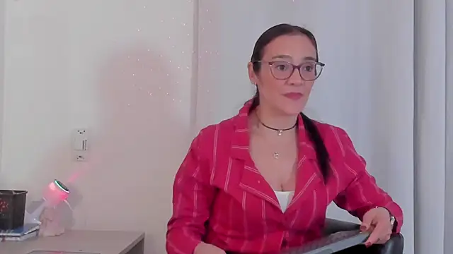 Jessica Herrera  online show from 01-13-26, 11:19