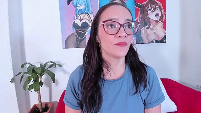 Jessica Herrera  online show from 10-14-25, 08:42