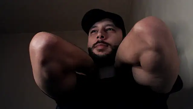 Snapshot of henryaxe chatting on 10-24-25, 12:09 henryaxe online show from 10-24-25, 12:09