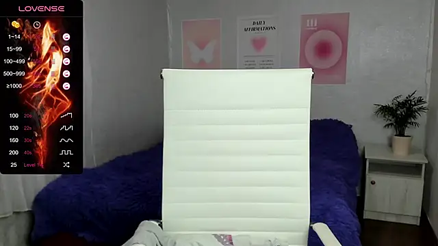 Geisha Anna online show from 10-14-25, 05:30