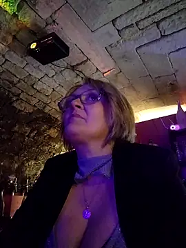 lady charlyne online show from 04-10-26, 07:54