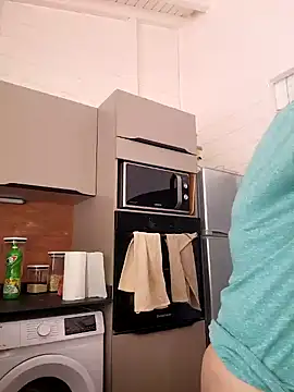 lady charlyne online show from 01-16-25, 05:23