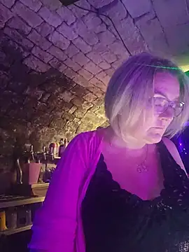 lady charlyne online show from 07-24-26, 07:43