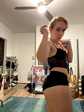 Snapshot of ketarisenup chatting on 09-29-25, 02:51 ketarisenup online show from 09-29-25, 02:51