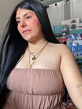 bella isabela online show from 10-02-25, 01:47