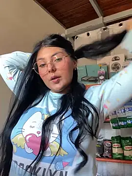 bella isabela online show from 10-01-25, 01:15