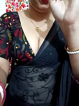 Priya Boudi online show from 11-13-25, 06:45